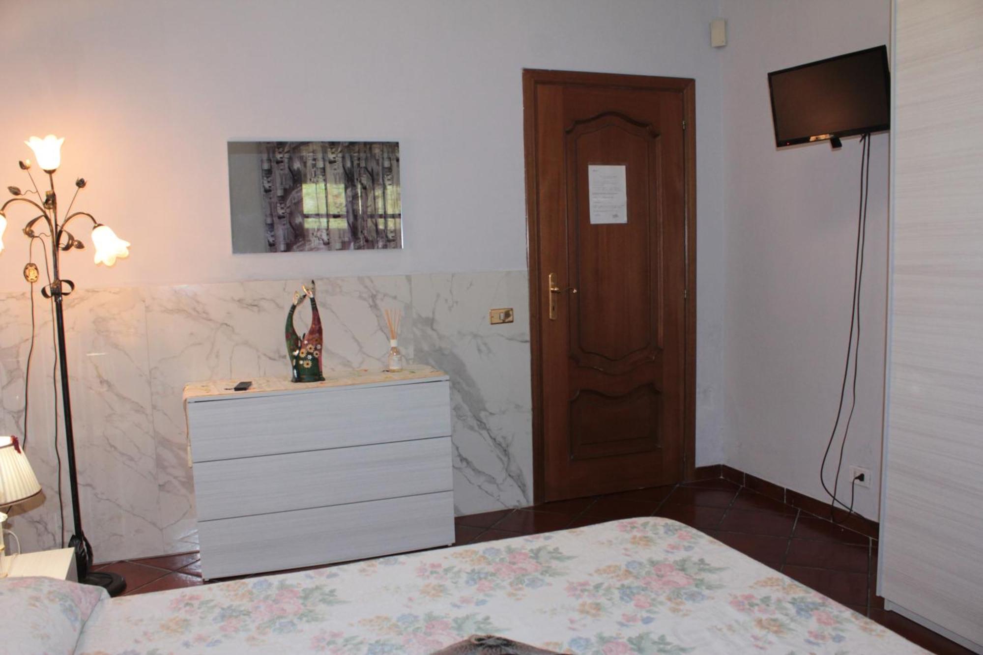 B&B Villa Giovanni Casal Palocco Exterior photo